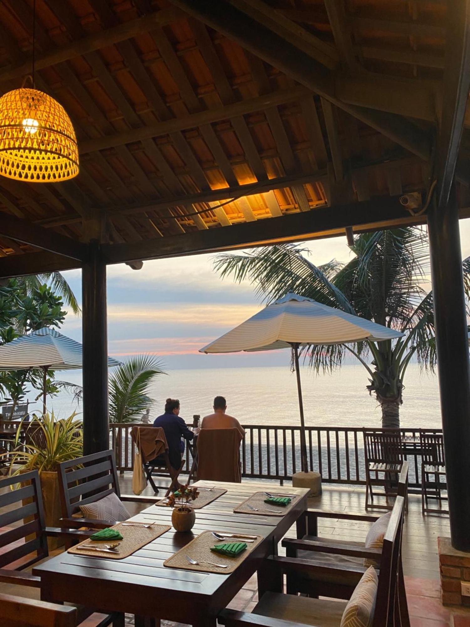 槟城侨海滩度假酒店 富国 外观 照片